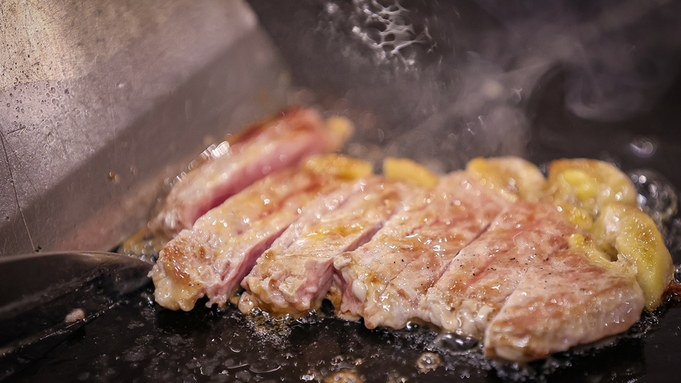 【日帰り入浴／夕食付】十勝の恵みを楽しむ「季節のバイキング」×「源泉かけ流し天然モール温泉」